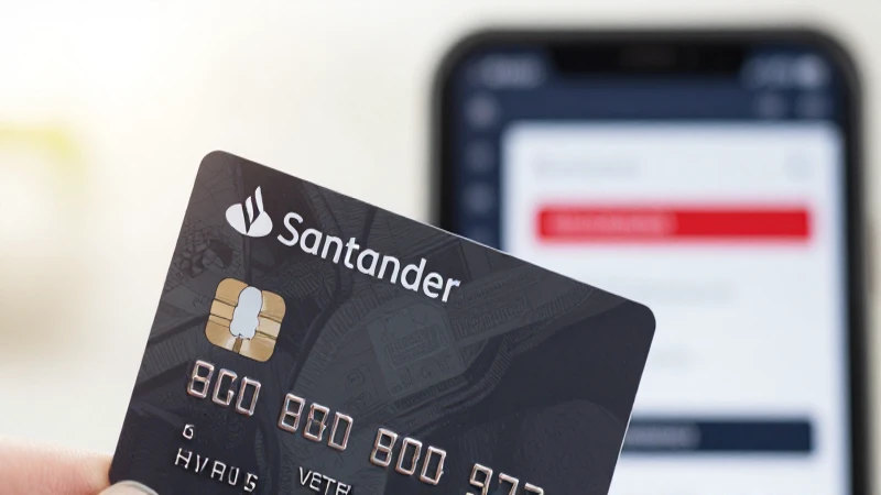Tarjeta Santander: requisitos para cancelación en 2026