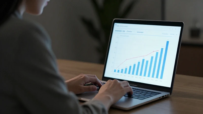 Cómo invertir en Sofipo y lograr el éxito financiero 12 Inversionista analiza datos en su laptop