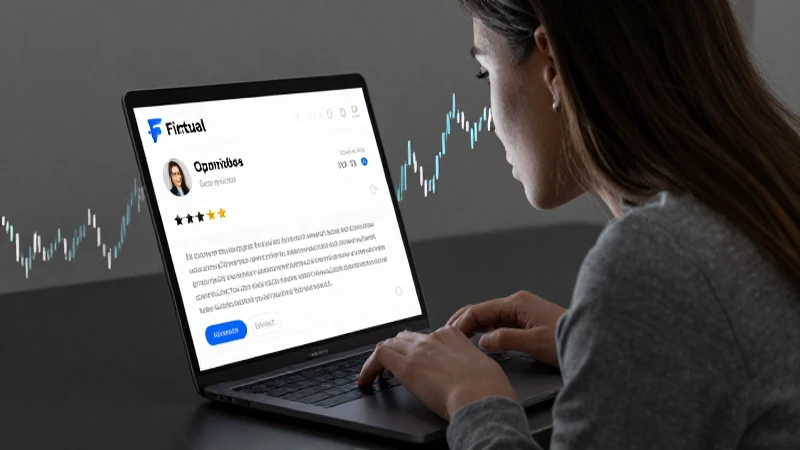 Mujer revisa Fintual, una plataforma financiera