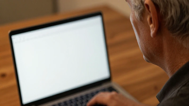 Hombre mayor, pantalla de laptop, luz cálida